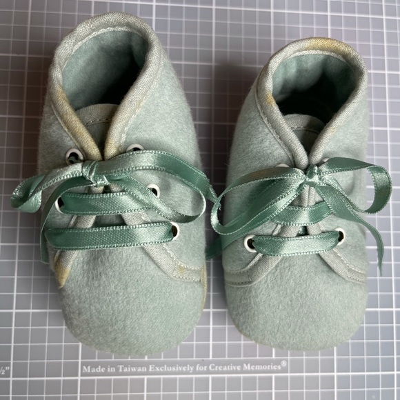 Authentic Hermès Angora Baby shoes with box - Picture 2 of 8